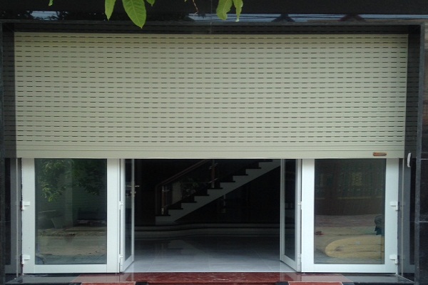 Sửa chữa cửa cuốn tại Cù Chính Lan