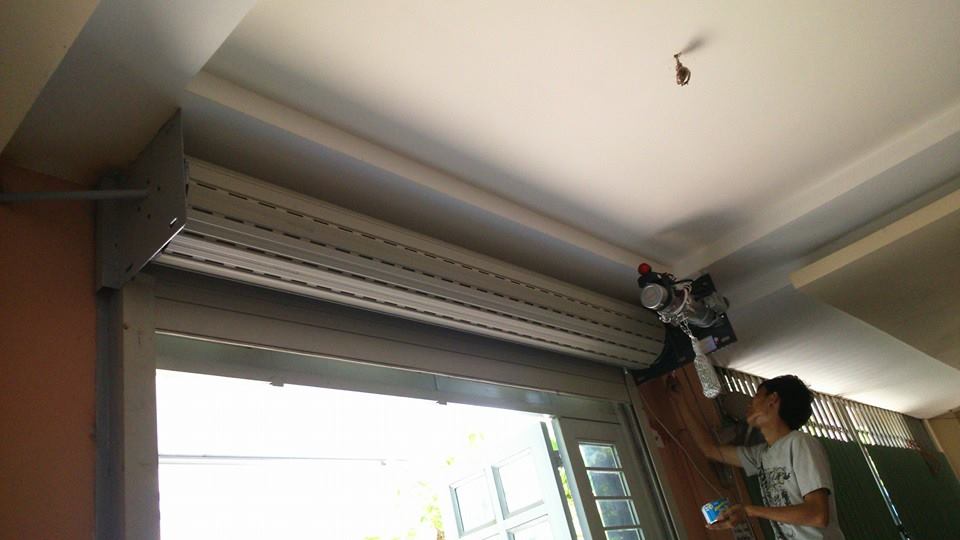 Sửa chữa cửa cuốn tại Giải Phóng