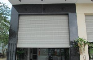 Sửa chữa cửa cuốn tại Linh Đàm